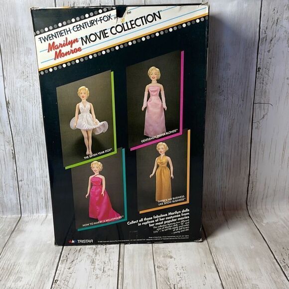 Marilyn Monroe 20th Century Fox Doll 1982 no. 5013 Gentlemen prefer blondes - Picture 4 of 7